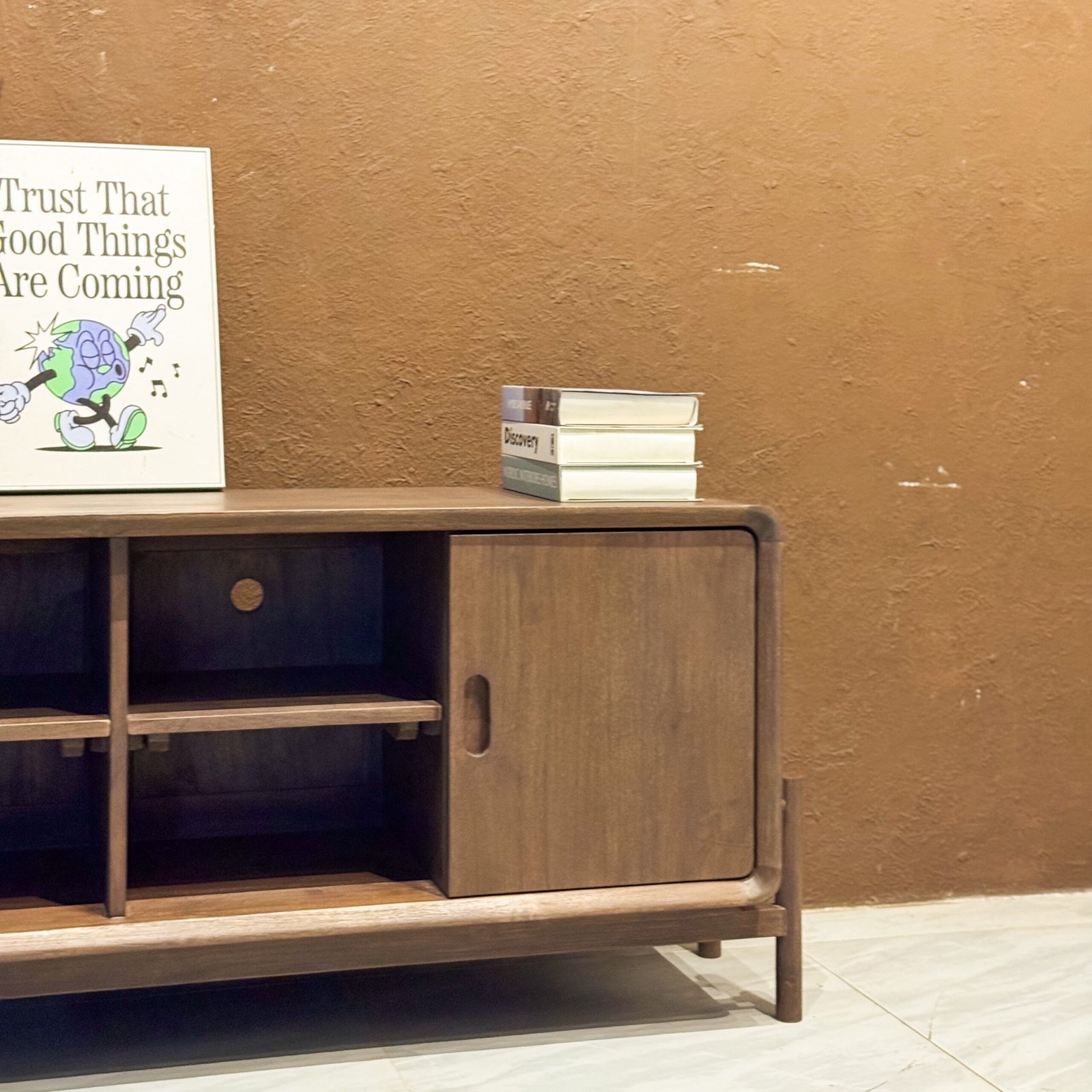 Avero Tv Cabinet - Image 2
